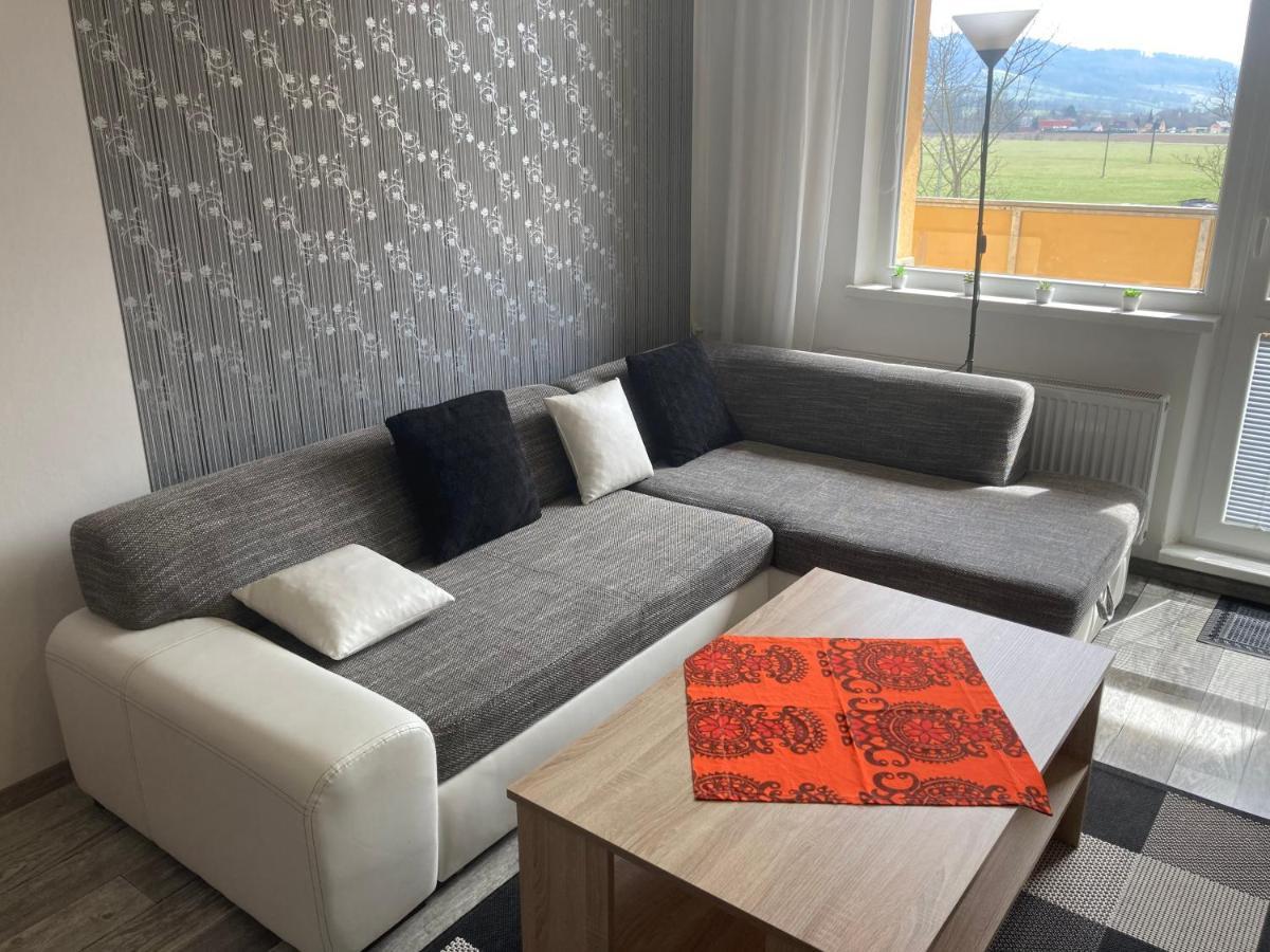 Apartman Ve Velkych Losinach Velké Losiny Exteriör bild