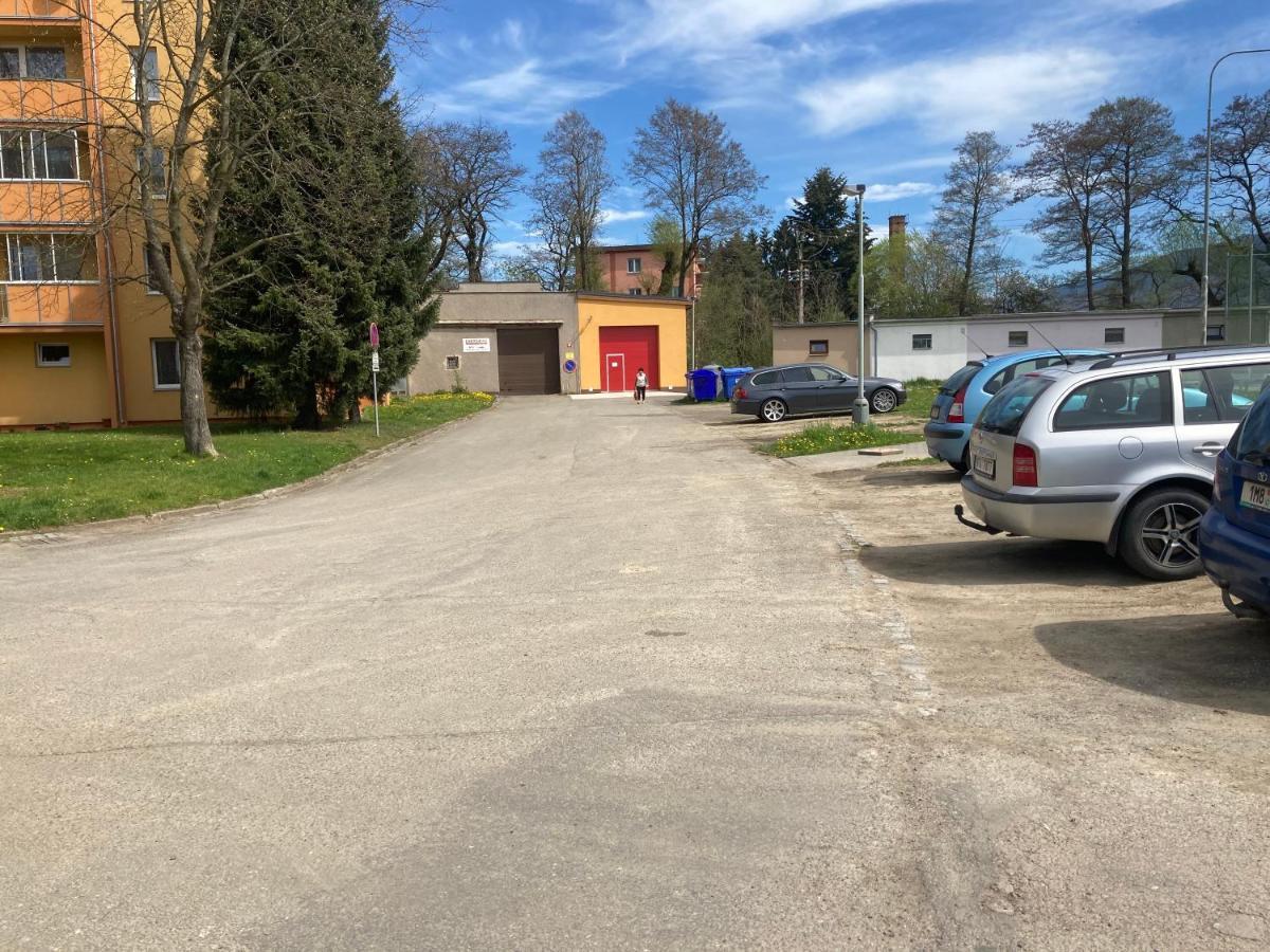 Apartman Ve Velkych Losinach Velké Losiny Exteriör bild